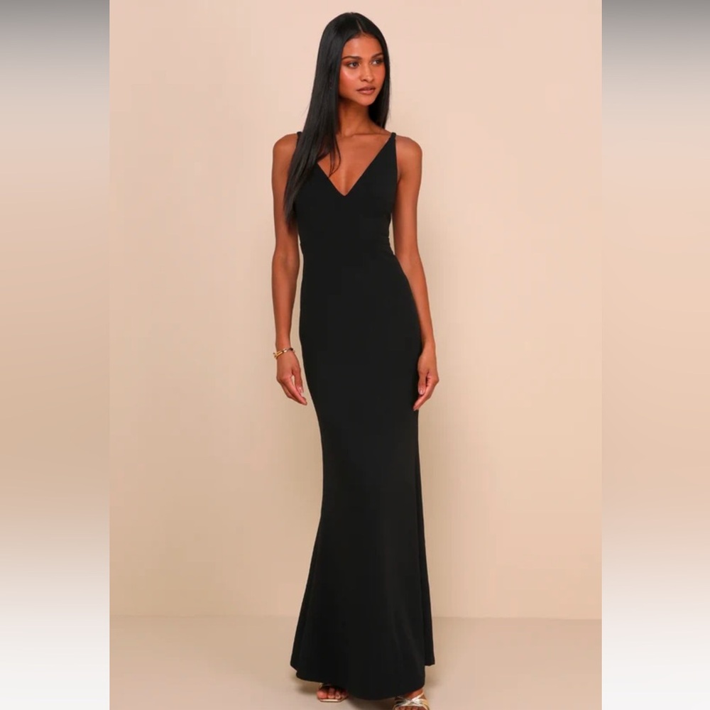Melora Black Sleeveless Maxi Dress
Lulus